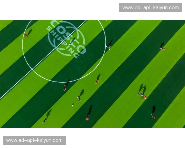 亚泰VS富德:绿茵场上的宿命对决,豪情万丈的绿色史诗